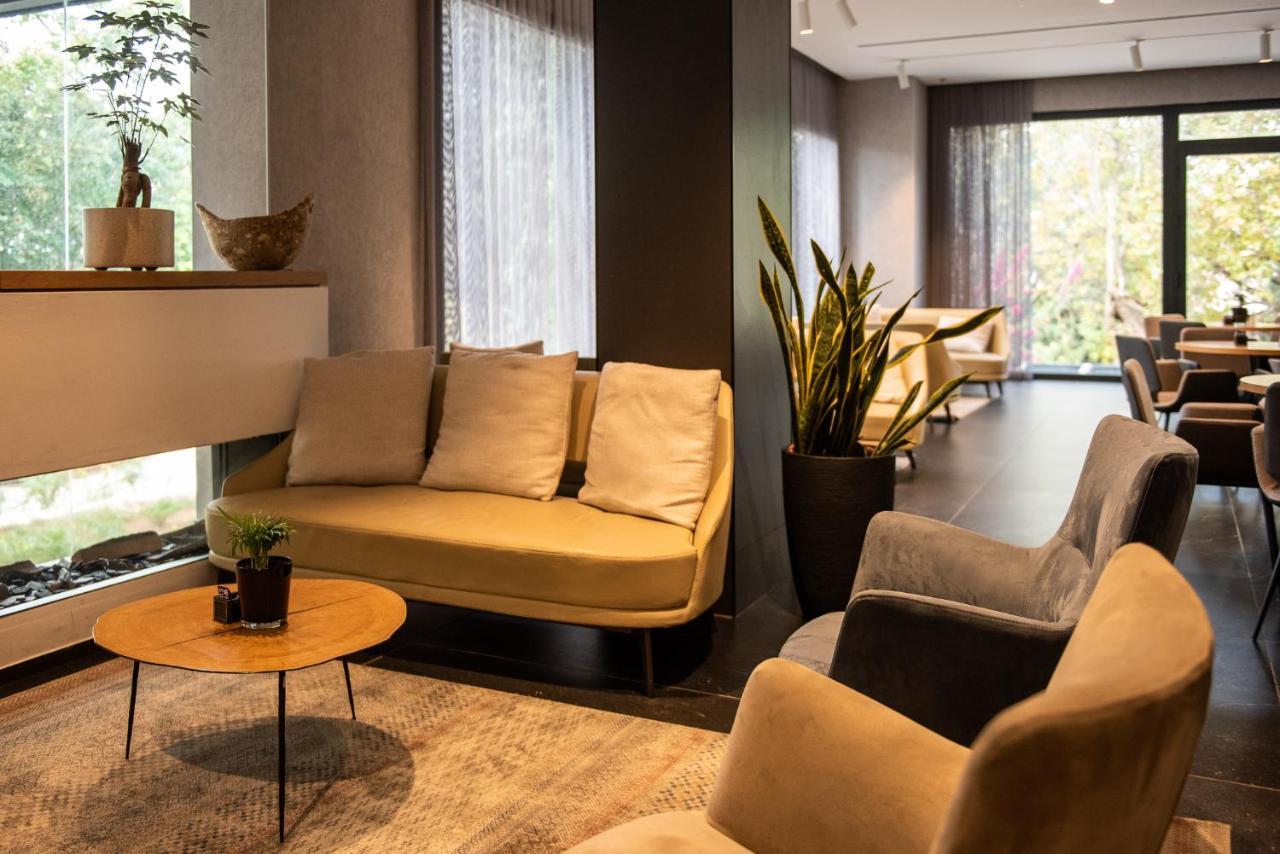 Kfar Giladi Hotel エクステリア 写真