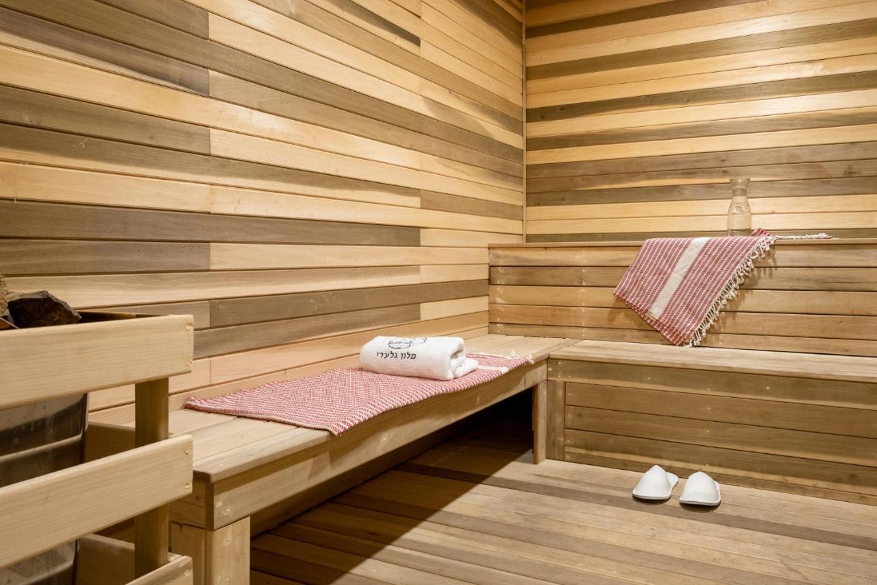 Kfar Giladi Hotel エクステリア 写真